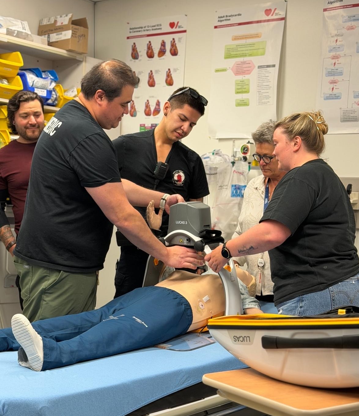 Training being done with the simulation manikin Orano.