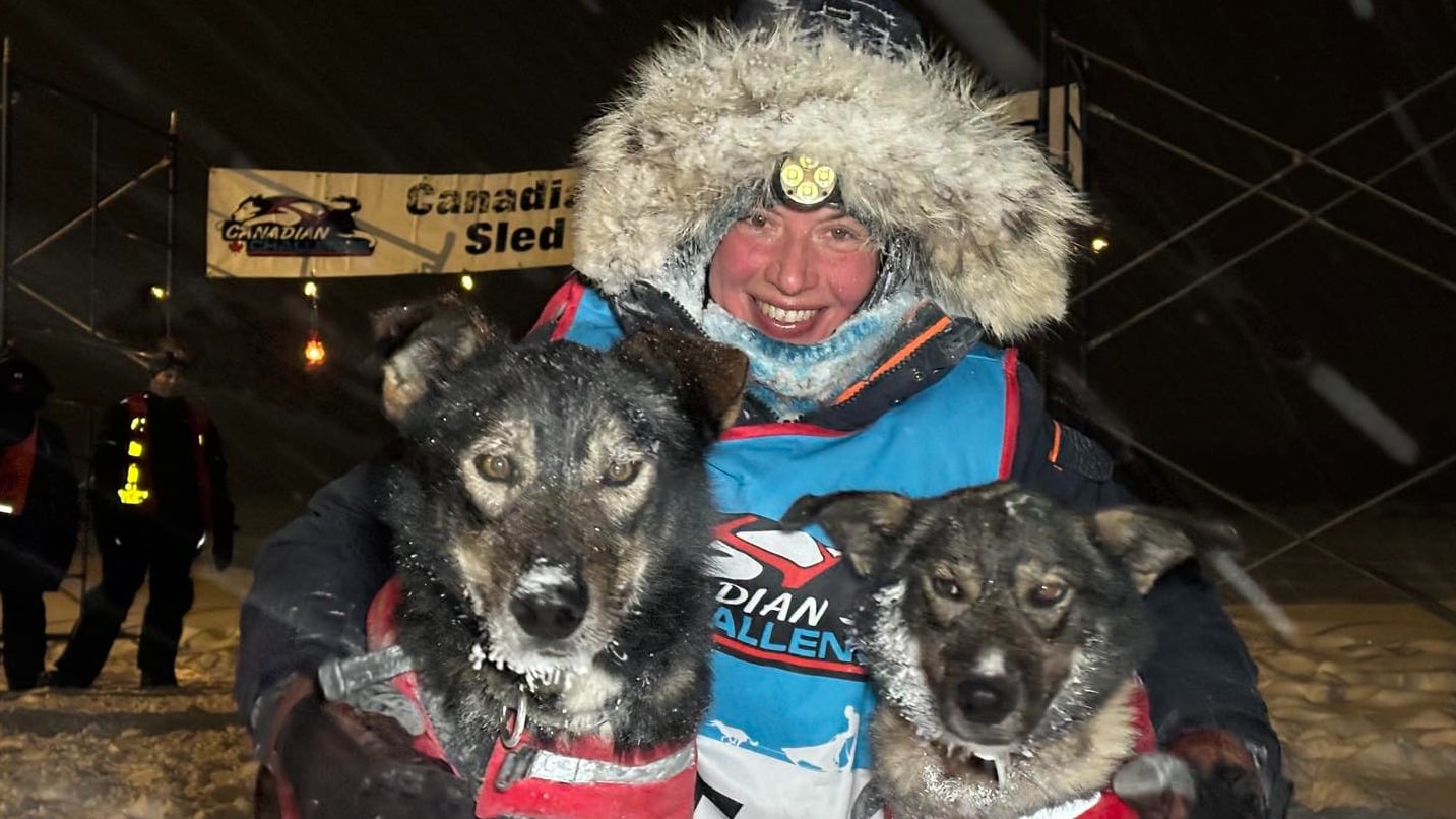 Mary England and Jesse Terry followed each other during the race the entire time.