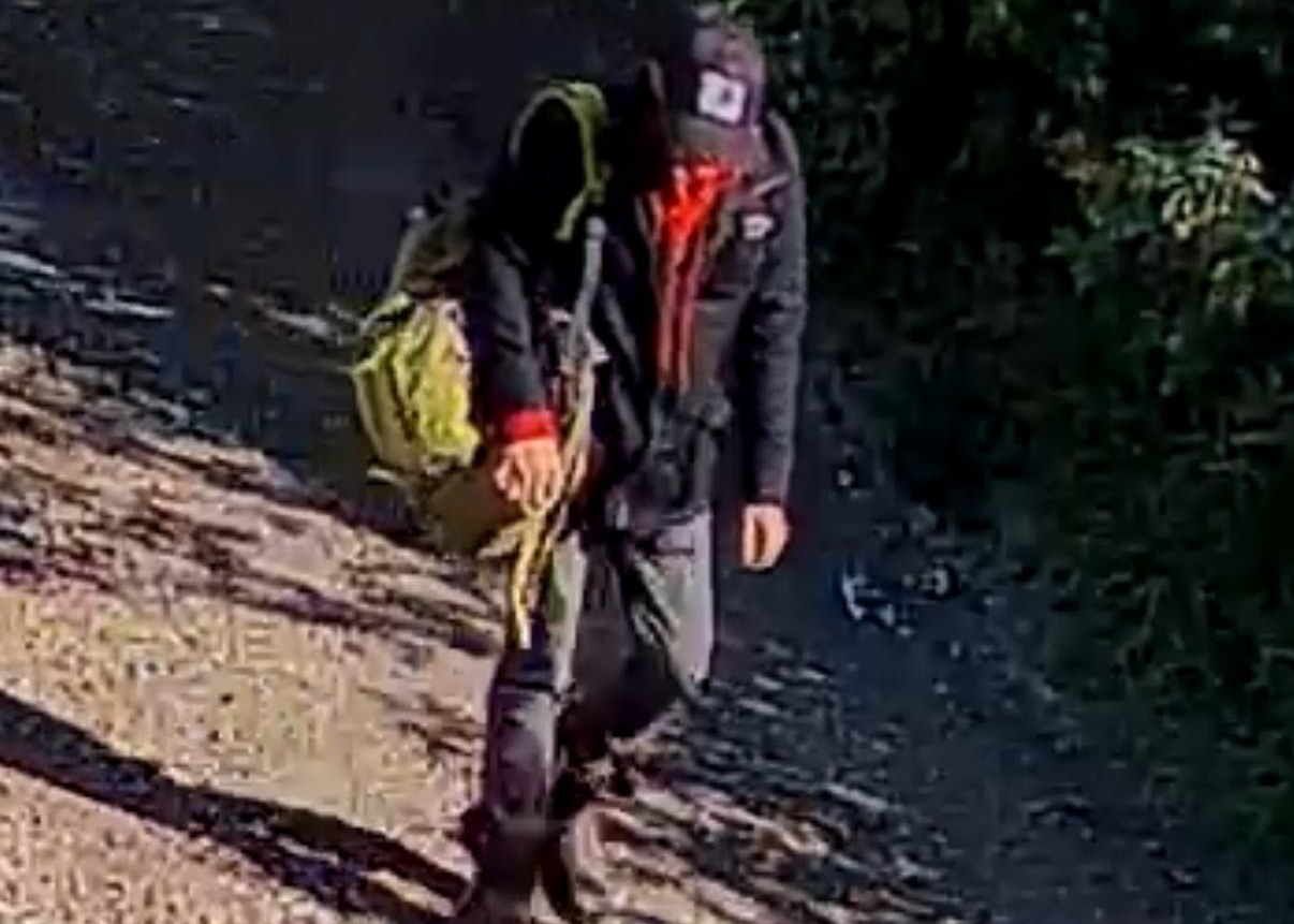CCTV footage captured what the accused was last seen wearing.