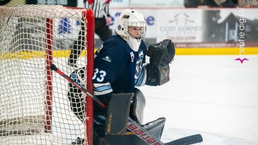 Ethan Fechter as goalie for the La Crete Lumber Barons.
