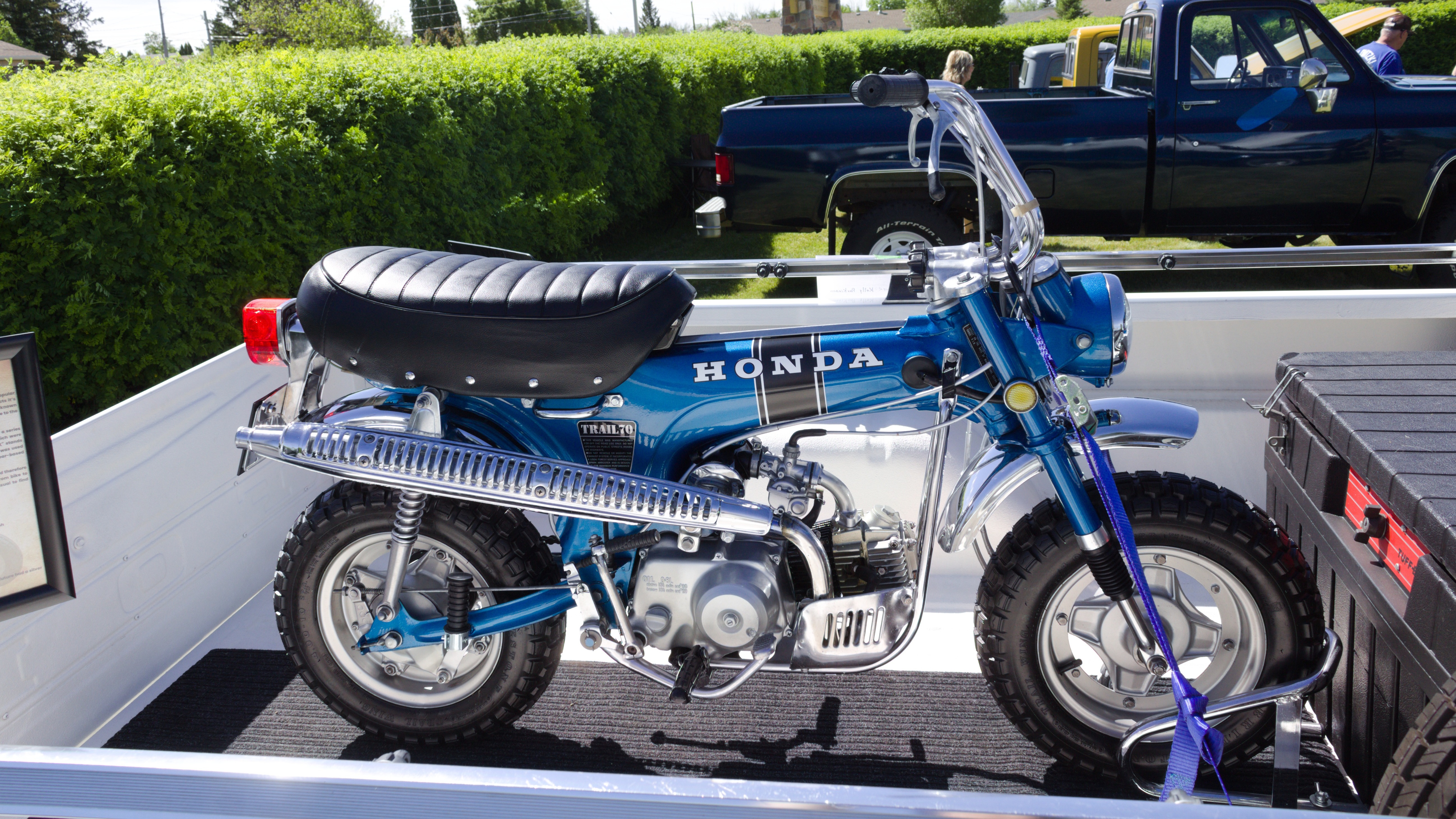 Kelly Parkinson has also restored a 1970 Honda CT70 K0 to match his truck.