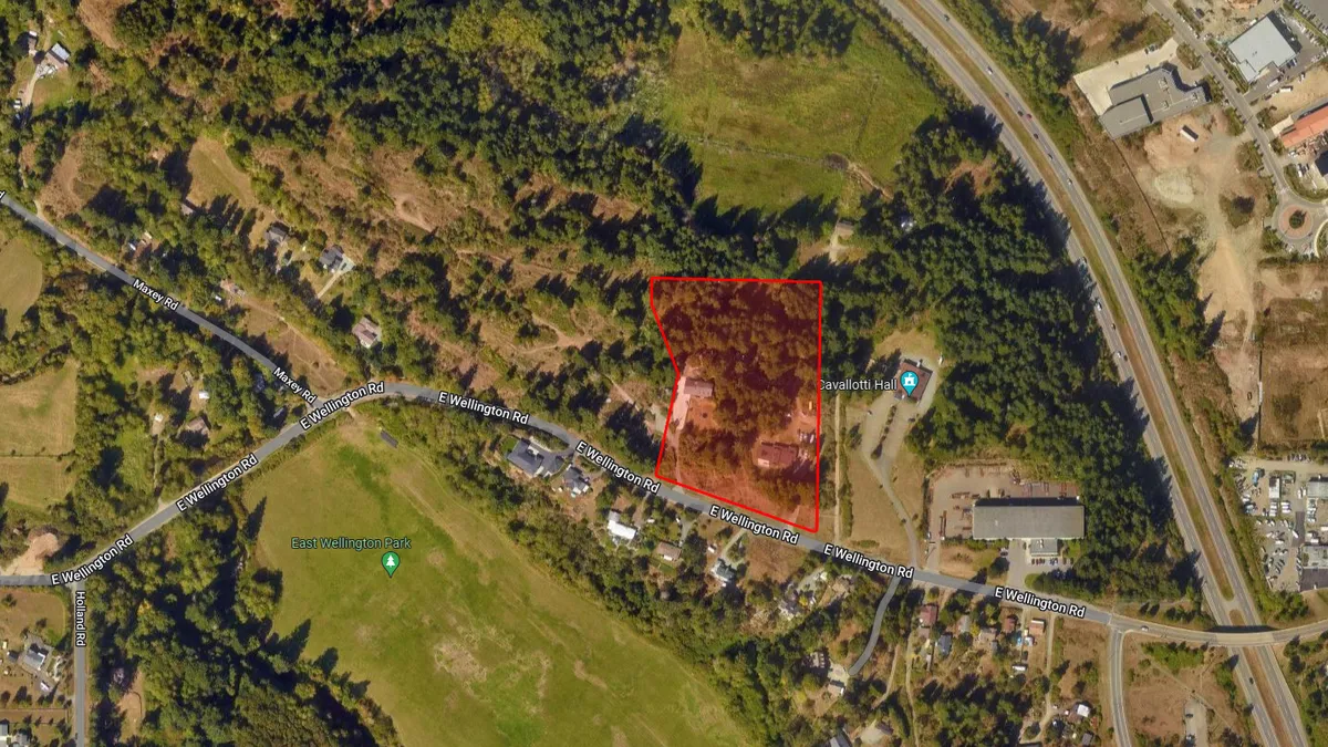 A map of the subject property, outlined in red.